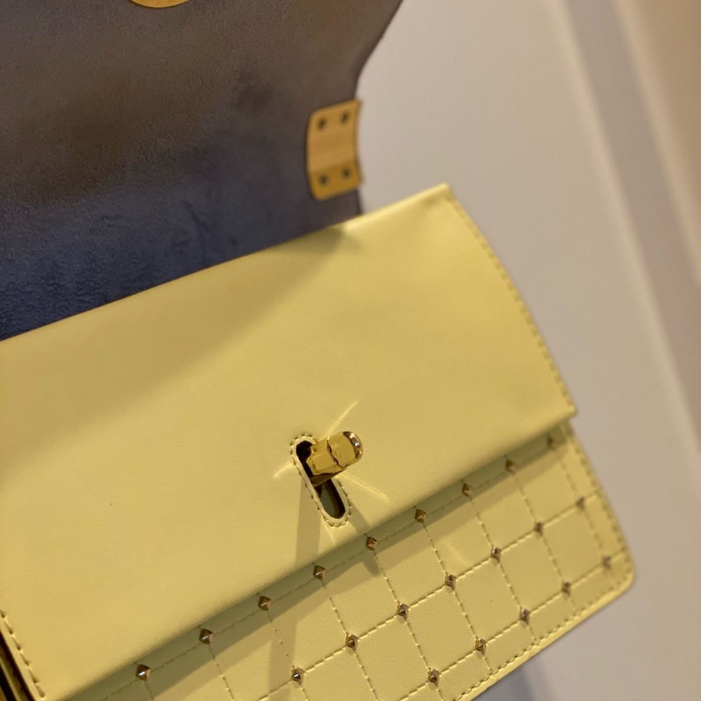 Bag - Picture 5 of 7